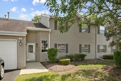 59 Gant Circle #A, Streamwood, IL 60107 - Photo 1