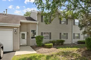 59 Gant Cir, Streamwood, IL 60107 - Photo 1