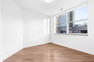 914 W Hubbard St, Chicago, IL 60642 - Photo 16