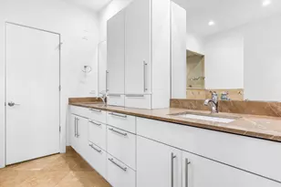 914 W Hubbard St, Chicago, IL 60642 - Photo 14