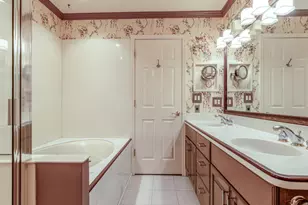 230 Parktrail Ct, Schaumburg, IL 60173 - Photo 26