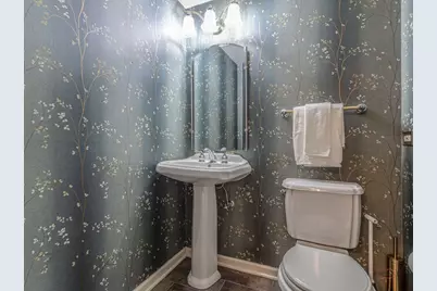 230 Parktrail Court, Schaumburg, IL 60173 - Photo 6