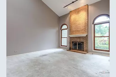 230 Parktrail Court, Schaumburg, IL 60173 - Photo 10