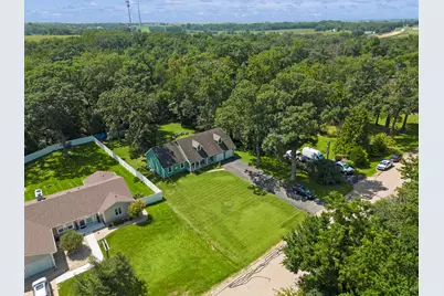 43W753 Oakleaf Drive, Elburn, IL 60119 - Photo 2
