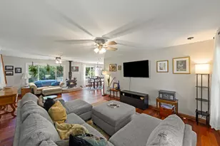 43W753 Oakleaf Dr, Elburn, IL 60119 - Photo 10