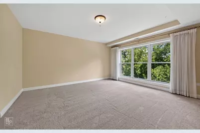 218 N Water Street #203, Batavia, IL 60510 - Photo 2