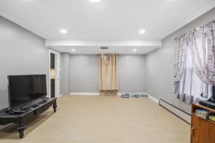 8233 Austin Ave, Morton Grove, IL 60053 - Photo 2