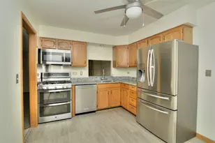 9925 Amanda Ln, Algonquin, IL 60102 - Photo 20