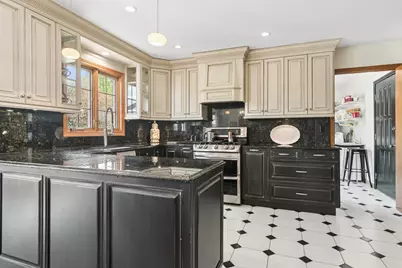 803 Waltz Court, Prospect Heights, IL 60070 - Photo 6