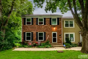 1525 Wedgefield Cir, Naperville, IL 60563 - Photo 1