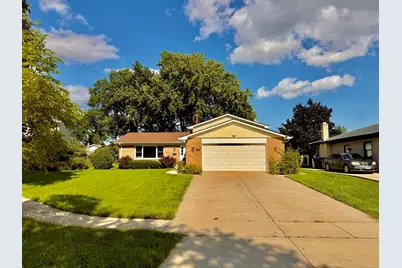 411 Sequoia Court, Schaumburg, IL 60193 - Photo 1