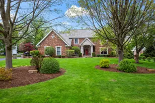 25568 N Countryside Dr, Lake Barrington, IL 60010 - Photo 1