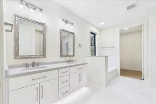 22075 W Casa Bella Vw, Kildeer, IL 60047 - Photo 10