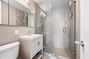 2626 N Lakeview Ave, Chicago, IL 60614 - Photo 10