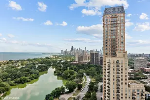 2626 N Lakeview Ave, Chicago, IL 60614 - Photo 16