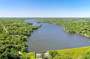 2280 Redwood Trl, Wonder Lake, IL 60097 - Photo 32