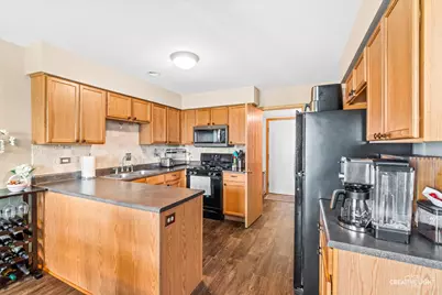 54 Rolling Oaks Road #C, Sugar Grove, IL 60554 - Photo 8
