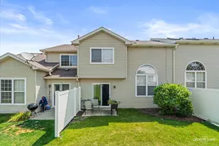 54 Rolling Oaks Rd, Sugar Grove, IL 60554 - Photo 20