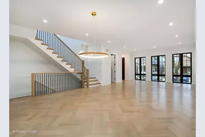 3714 N Claremont Avenue, Chicago, IL 60618 - Photo 2