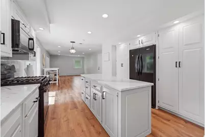 317 E Forest Lane, Palatine, IL 60067 - Photo 12
