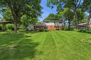 317 E Forest Ln, Palatine, IL 60067 - Photo 54