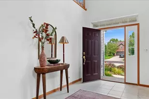 2812 Plante Rd, North Aurora, IL 60542 - Photo 4