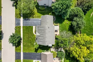 506 Bede Cir, North Aurora, IL 60542 - Photo 28
