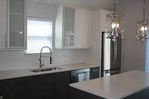 3706 N Drake Ave, Chicago, IL 60618 - Photo 12