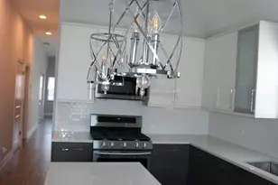 3706 N Drake Ave, Chicago, IL 60618 - Photo 16