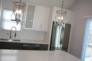 3706 N Drake Ave, Chicago, IL 60618 - Photo 10