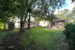 5717 Dover Rd, Oak Forest, IL 60452 - Photo 14