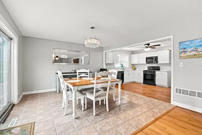 1109 Home Court, Shorewood, IL 60404 - Photo 6