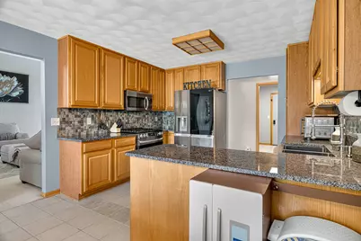 7848 Moore Hill Court, Belvidere, IL 61008 - Photo 22