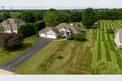 7848 Moore Hill Court, Belvidere, IL 61008 - Photo 58