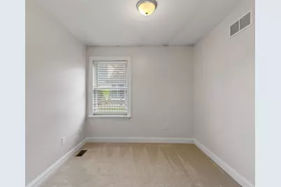 3853 South Pointe Drive #B, Dekalb, IL 60115 - Photo 18