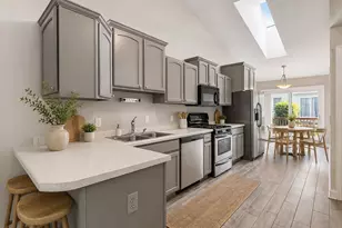 3853 S Pointe Dr, Dekalb, IL 60115 - Photo 10