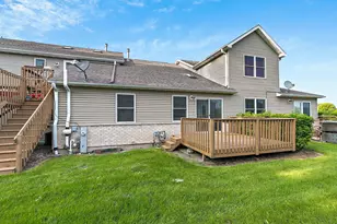 3853 S Pointe Dr, Dekalb, IL 60115 - Photo 28