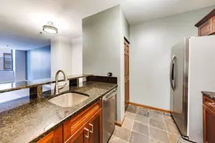 640 S Federal St, Chicago, IL 60605 - Photo 8