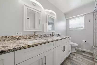 3837 W 95th Street, Evergreen Park, IL 60805 - Photo 16
