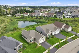 340 Brighton Ct, Volo, IL 60020 - Photo 20