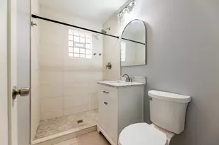 5636 S Kolmar Ave, Chicago, IL 60629 - Photo 8