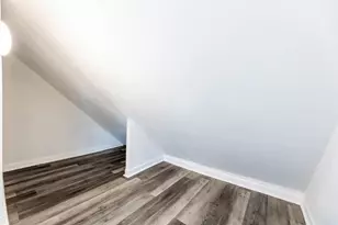 5636 S Kolmar Ave, Chicago, IL 60629 - Photo 12