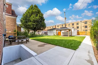 5636 S Kolmar Avenue, Chicago, IL 60629 - Photo 22