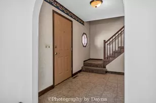 379 Fox Trail Dr, Bourbonnais, IL 60914 - Photo 6