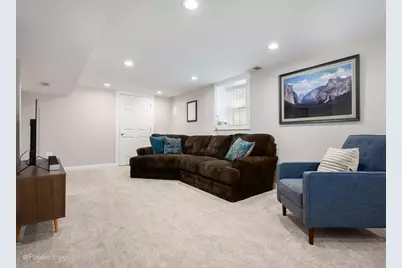 4324 N Sawyer Avenue, Chicago, IL 60618 - Photo 22