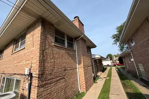 10952 S Emerald Ave, Chicago, IL 60628 - Photo 18