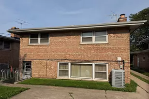 10952 S Emerald Ave, Chicago, IL 60628 - Photo 16