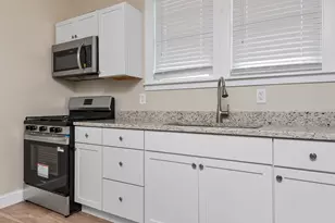2031 S 5th Ave, Maywood, IL 60153 - Photo 4