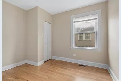 2031 S 5th Avenue, Maywood, IL 60153 - Photo 8