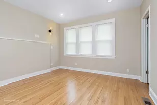 2031 S 5th Ave, Maywood, IL 60153 - Photo 18